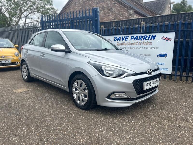 Used HYUNDAI I20 2016 Silver in Wisbech, Cambridgeshire Dave Parrin